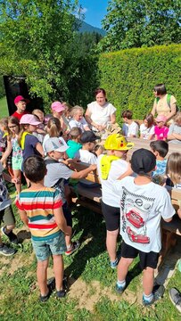 Čajanka na Prežihovi bajti